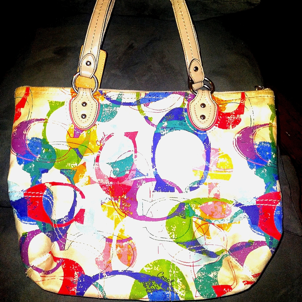 Rare 100% authentic Coach Poppy bag